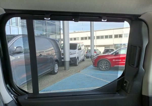 Toyota Proace City Verso cena 151900 przebieg: 1, rok produkcji 2024 z Bodzentyn małe 631